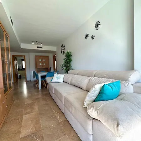 Spacious 4Br Family Apartment With Pool & Parking In Lloret De Mar Apartament *