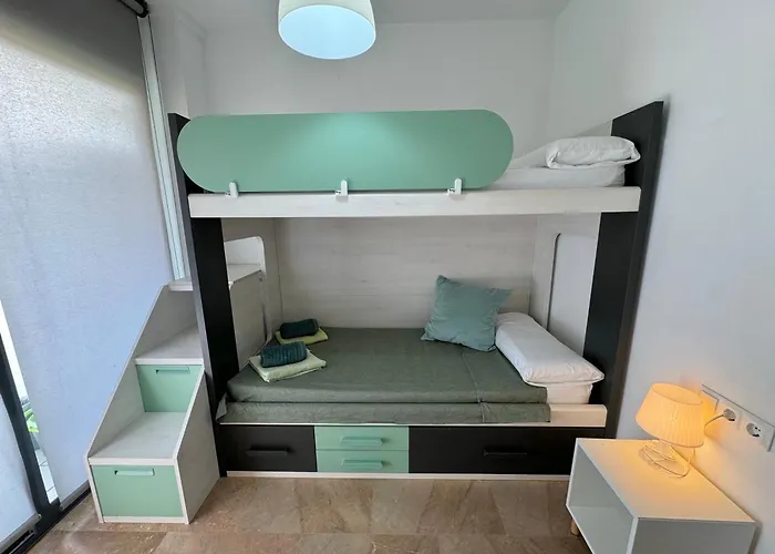 Apartament Spacious 4Br Family Apartment With Pool & Parking In Lloret De Mar *