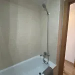 Spacious 4br Family With Pool & Parking In Διαμέρισμα *