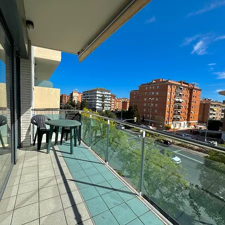 Appartamento Spacious 4Br Family Apartment With Pool & Parking In Lloret De Mar *