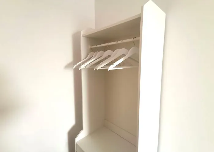 Spacious 4Br Family Apartment With Pool & Parking In Lloret De Mar