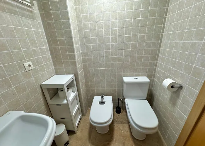 Daire Spacious 4Br Family Apartment With Pool & Parking In Lloret De Mar *