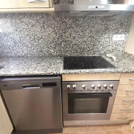 شقة Spacious 4br Family With Pool & Parking In